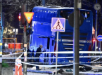 Pelo menos 3 mortos ap&oacute;s &ocirc;nibus colidir com ponto de &ocirc;nibus no centro de Estocolmo