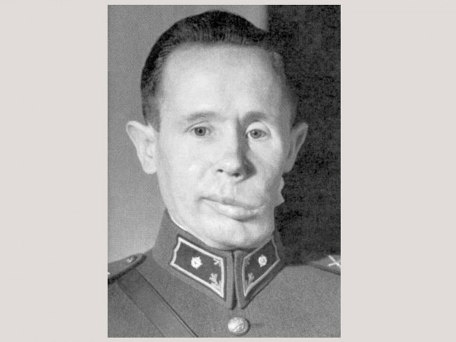 Este finlandês foi o atirador mais letal da Guerra de Inverno, derrubando mais de 500 soviéticos... Agora, sua história é um best-seller
