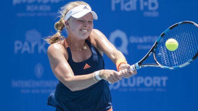 Tenista britânica Harriet Dart pede desculpas depois de pedir a rival para "colocar desodorante"