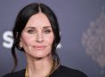 Courteney Cox est&aacute; em negocia&ccedil;&otilde;es para estrelar Scream 7 