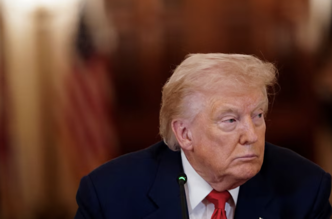 Trump alerta a OTAN sobre um "futuro muito ruim" se aliados não ajudarem no Estreito de Ormuz