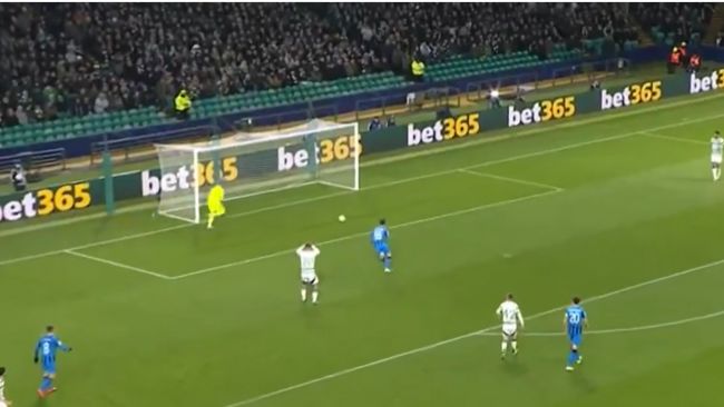 Assista ao gol contra de Carter-Vickers pelo Celtic que está se tornando viral