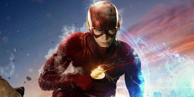 Grant Gustin quer retornar como The Flash no Universo DC