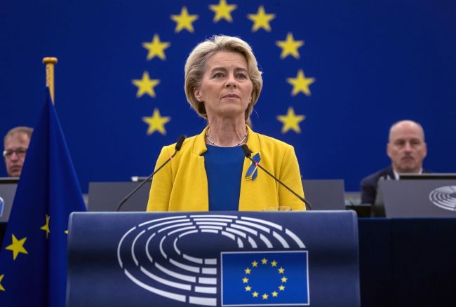 Ursula von der Leyen: Ucrânia pode aderir à União Europeia antes de 2030