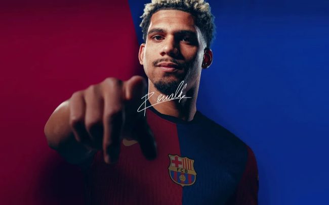 Ronald Araújo muda de ideia e assina extensão de contrato com o FC Barcelona até 2031