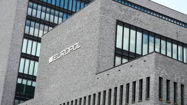 Europol alerta que crise do Irã pode aumentar ameaças terroristas e cibernéticas na Europa