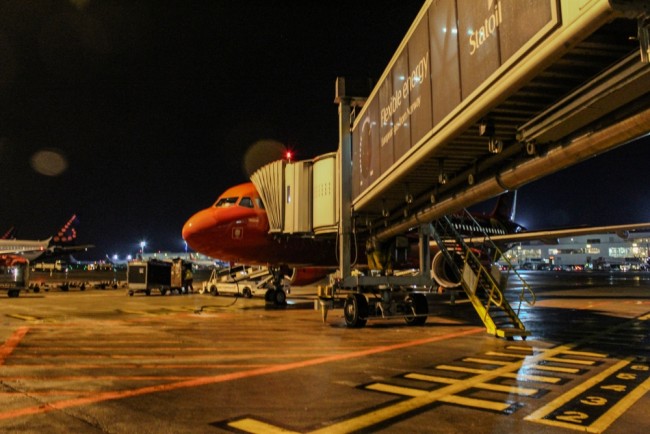 Aeroporto de Bruxelas fechado após avistamento de drone