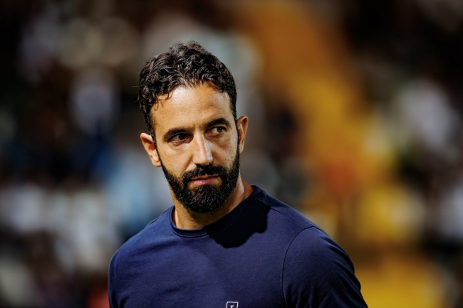 Novo treinador do Manchester United recebe elogios de Guardiola: eles podem se enfrentar na próxima semana