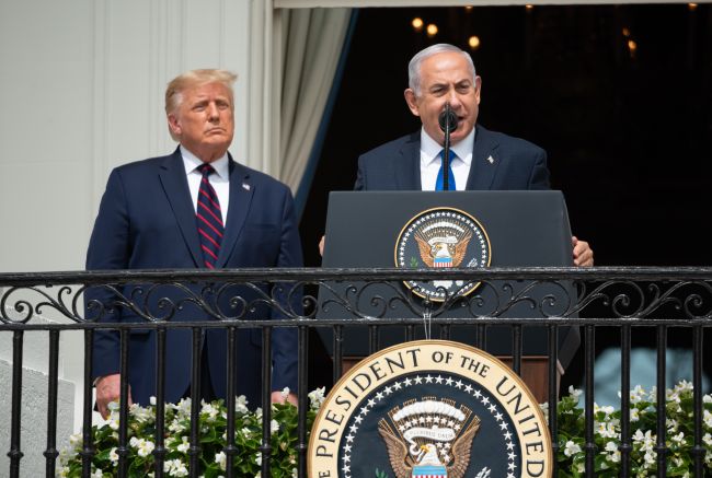 Trump e Netanyahu discutem trégua em Gaza em meio a tensões políticas