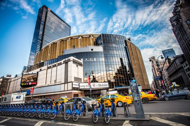 Festa do New York Knicks cancelada devido à visita de Trump ao jogo da NBA