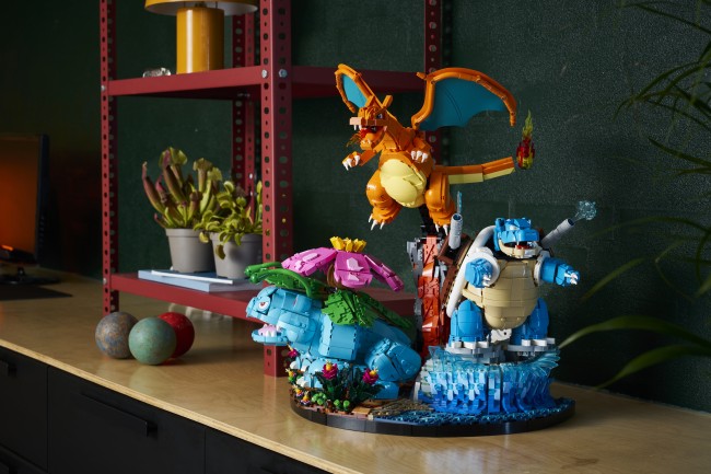 Conjuntos de Pokémon Lego oficialmente revelados: iniciais de Pikachu, Eevee e Kanto em destaque