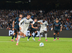 O t&eacute;cnico do Como, Cesc F&aacute;bregas, repreende publicamente &Aacute;lvaro Morata ap&oacute;s cart&atilde;o vermelho: "Espero mais dele"
