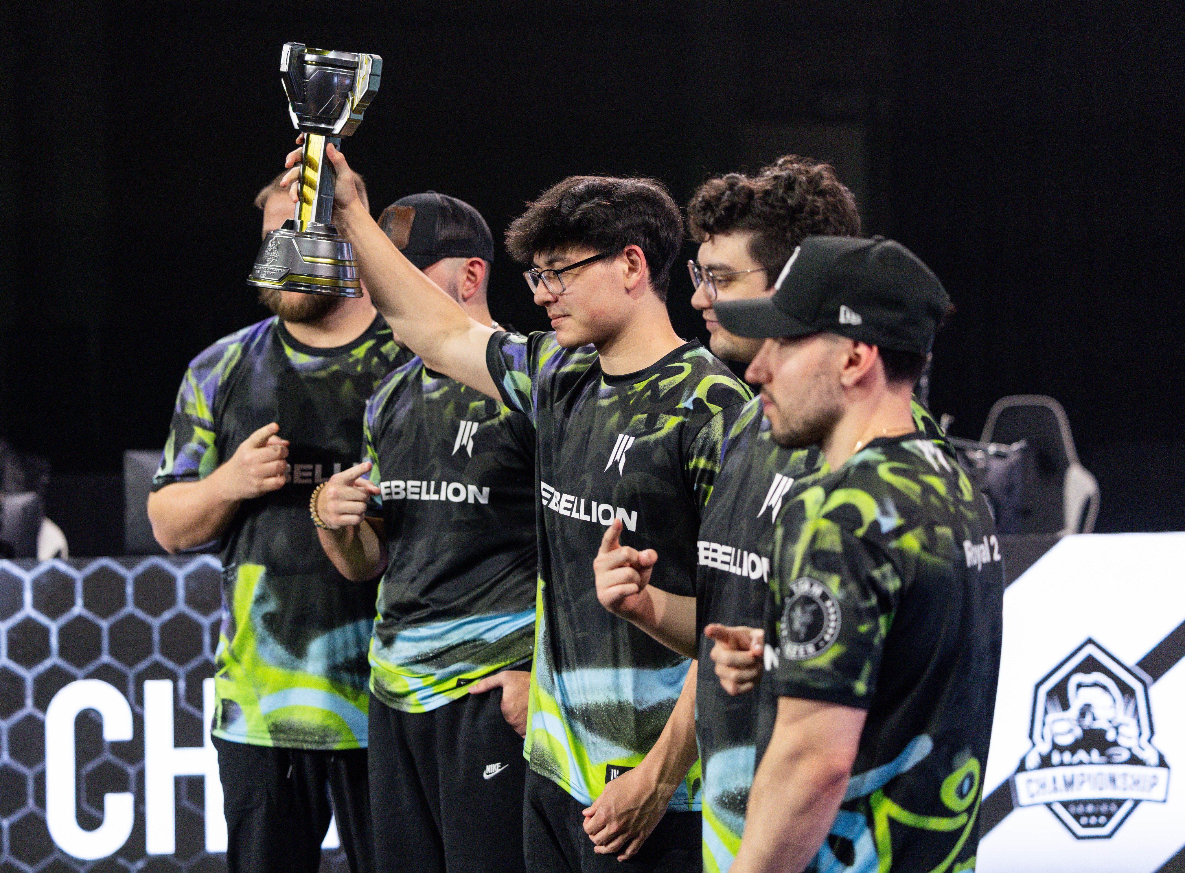 Shopify Rebellion levanta troféu no último Major da Halo Championship Series da temporada