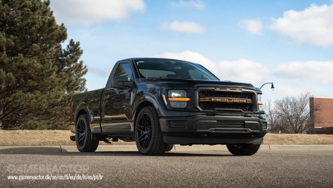Ford revela novo F-150 Roush Nitemate de aparência agressiva