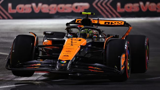 Norris é mais rápido que Verstappen nos treinos livres de Abu Dhabi na sexta-feira