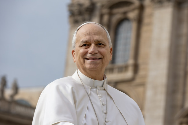 O Papa Leão condena a ameaça de Trump contra o Irã de "destruir toda uma civilização" como "verdadeiramente inaceitável"