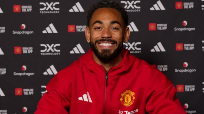 Manchester United contrata atacante brasileiro Matheus Cunha por £ 62,5 milhões