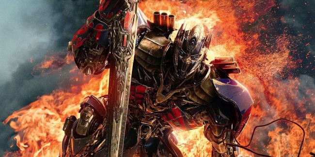 Michael Bay disse que está voltando para dirigir outro filme dos Transformers