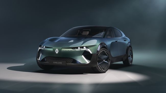 Renault revela carro de demonstração que afirma "atingir um novo nível de descarbonização"