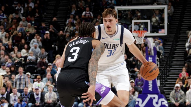Cooper Flagg se torna o jogador mais jovem da NBA a marcar +40, mas o Dallas Mavericks ainda amaldiçoa