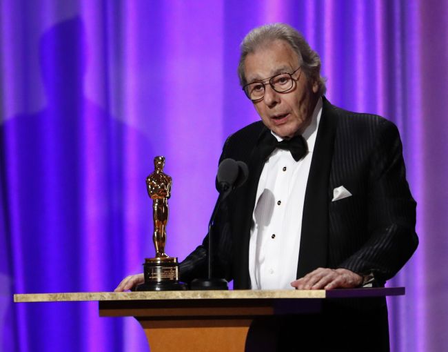 Lalo Schifrin, compositor de Missão: Impossível, morre aos 93 anos