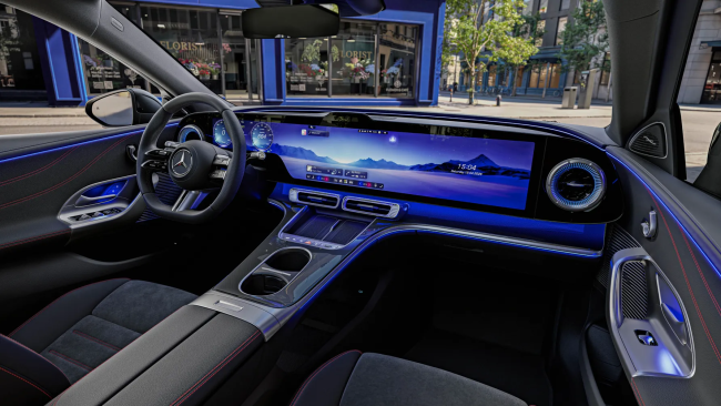O novo Mercedes MBUX Hyperscreen é insano