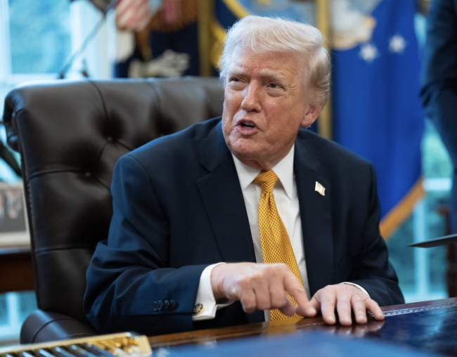 Donald Trump confirma que ligou para o presidente da FIFA, Gianni Infantino, para "revisar" a sanção de Balogun