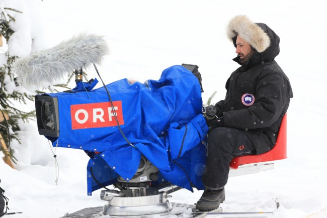 O apresentador do Eurovision diz que não vai silenciar vaias durante a apresentação de Israel: "Não vamos adoçar a cara"
