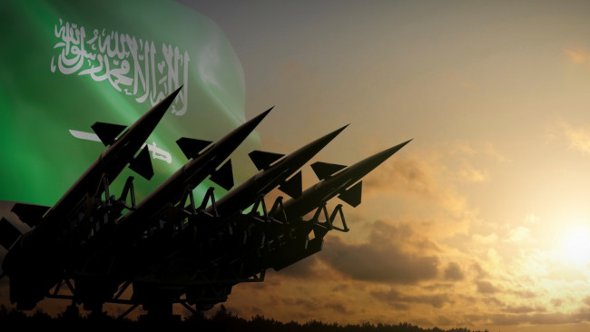 A Arábia Saudita lançou ataques não divulgados contra o Irã durante a guerra, atacando o país pela primeira vez