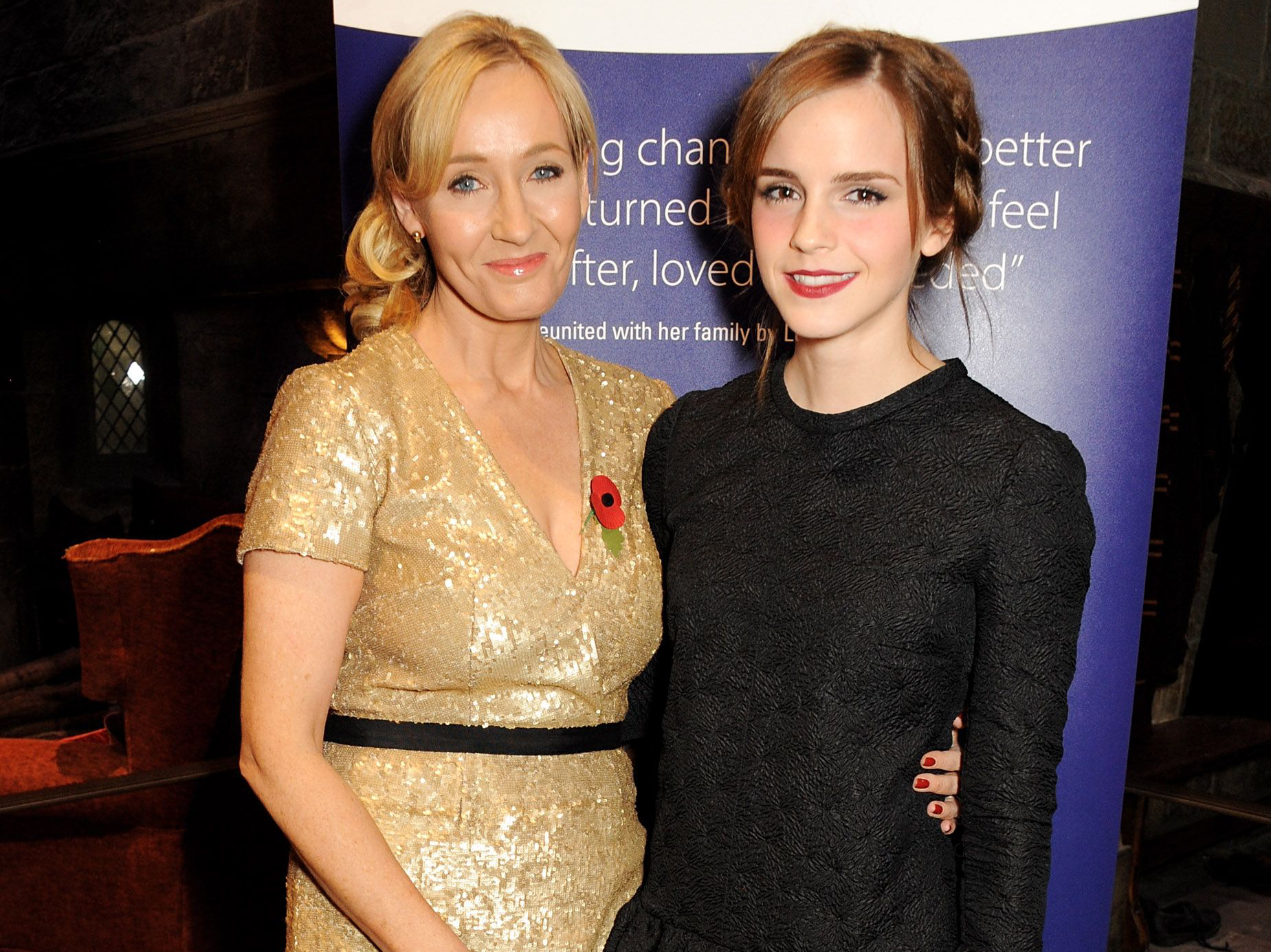 JK Rowling critica Emma Watson em post contundente nas redes sociais