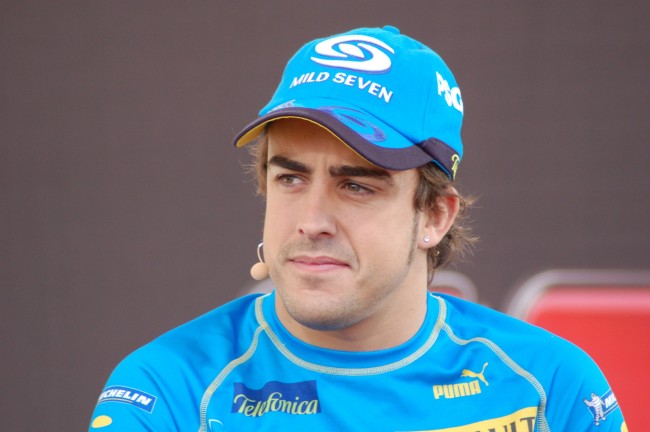 Fernando Alonso venceu seu primeiro Campeonato Mundial de F1 neste dia há 20 anos