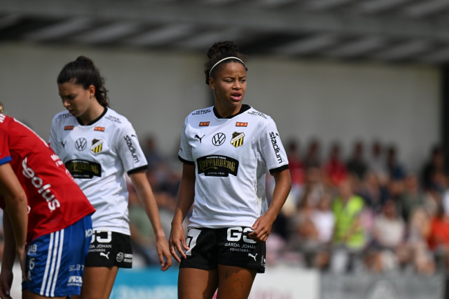 Real Madrid está preparando um contrato de um milhão de euros por Felicia Schröder, esperada para bater recordes no futebol feminino