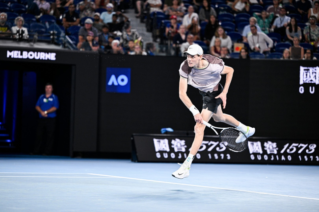 Jannik Sinner defenderá seu primeiro Grand Slam na Austrália no próximo mês: programação completa revelada.