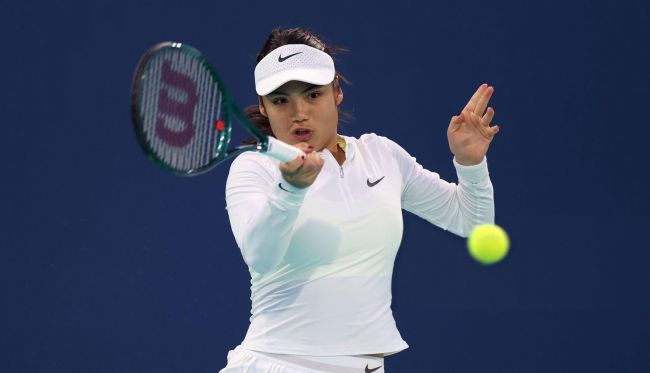 Jogadora britânica Emma Raducanu sofre segunda derrota na primeira rodada em 2025