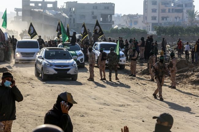 Hamas responde a ataques israelenses contra o Irã, diz que Irã "está pagando o preço"