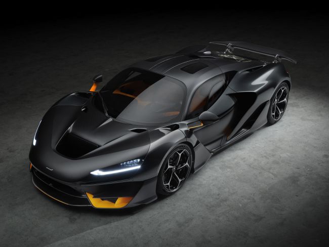 McLaren apresenta ao mundo o W1