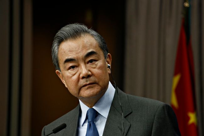 China pede negociações de paz envolvendo todas as partes interessadas no conflito na Ucrânia