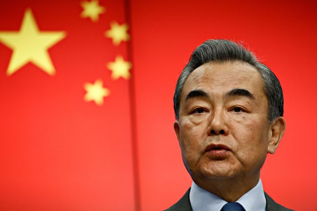 China adverte Estados Unidos: responderemos ao bullying e jogaremos até o fim