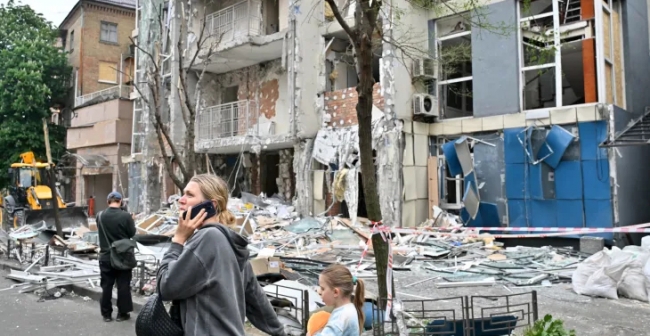 Rússia lança terceira noite consecutiva de ataques à Ucrânia