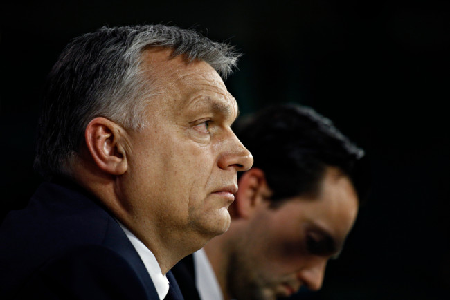 Orban aposta a reeleição com mensagens anti-Ucrânia: "Nossa mensagem para Bruxelas: Não vamos pagar!"