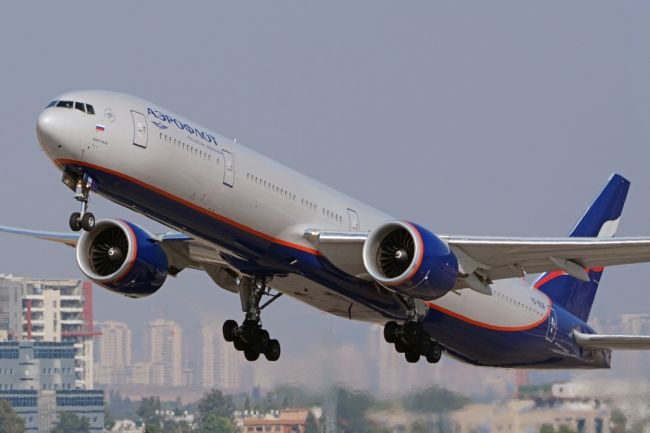 Rússia pede aos cidadãos que evitem viajar para o Irã e Israel