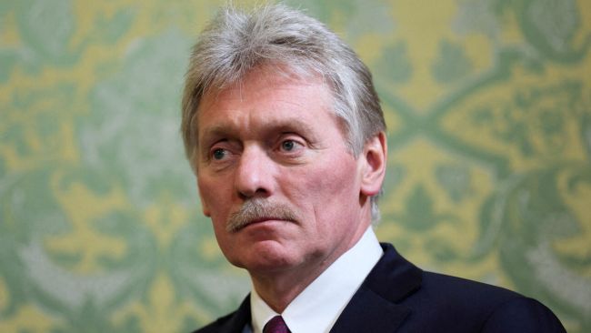Dmitry Peskov: Rússia e Estados Unidos falarão de paz, não de guerra