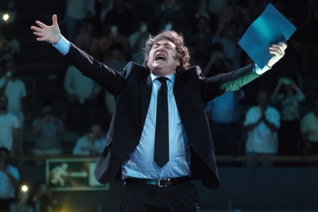 Milei vence as eleições de meio de mandato na Argentina