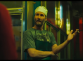 Keanu Reeves troca a vida de Seth Rogen e Aziz Ansari em Good Fortune 