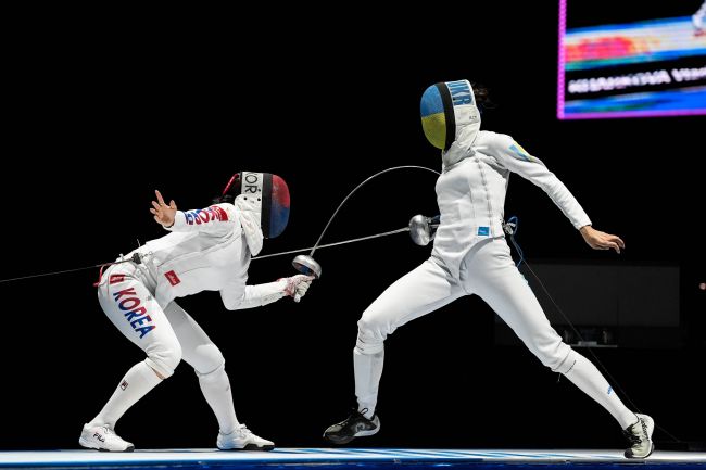 O Campeonato Mundial de Esgrima 2025 acabou de começar e já temos as primeiras medalhas