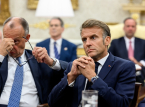 Macron e Merz discutem projeto problem&aacute;tico de ca&ccedil;a de &euro;100 bilh&otilde;es