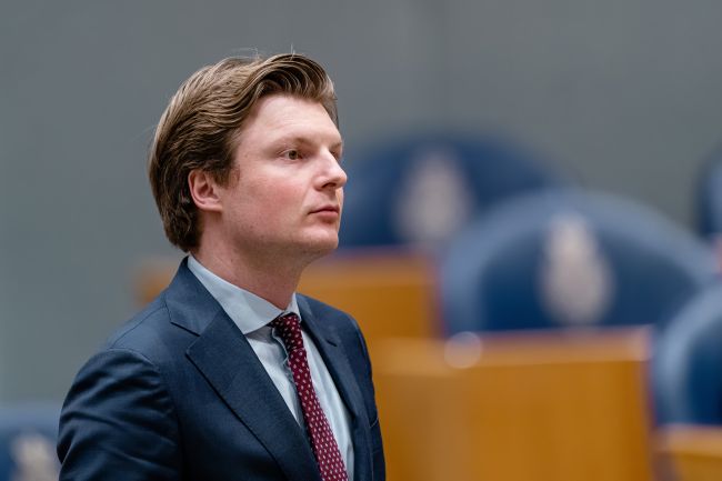 Holanda: Rússia pronta para movimento de tropas em grande escala após acordo de paz na Ucrânia