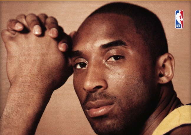 NBA, Lakers e outros prestam homenagem a Kobe Bryant no quinto aniversário de sua trágica morte