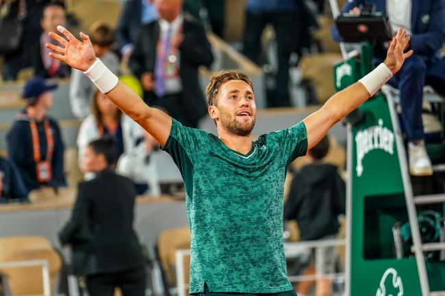 Casper Ruud regressa ao Top 10 do ténis e chega pela primeira vez à final de Madrid