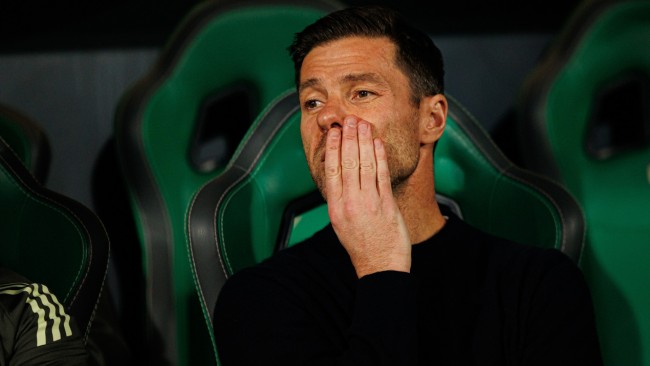 O momento que marcou "o começo do fim" de Xabi Alonso no Real Madrid